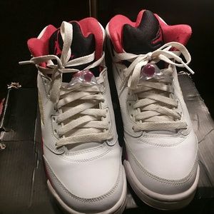 Nike air jordan 5s size 6.5